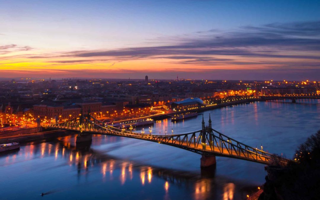 Discover Budapest with a boat cruise on the Danube